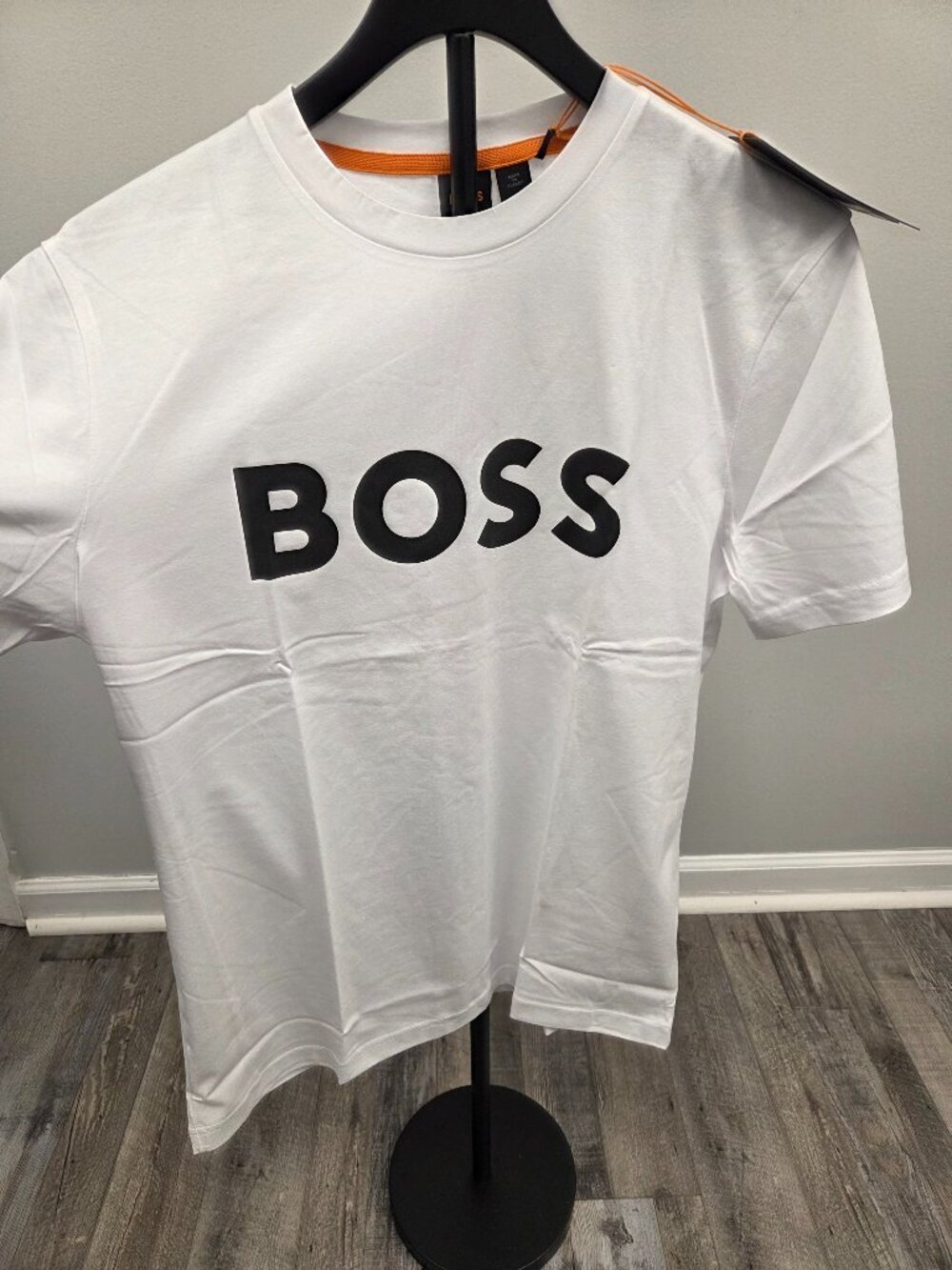Boss Hugo Boss Thinking 1 Logo T-Shirt New with Tags Size Small Med Large